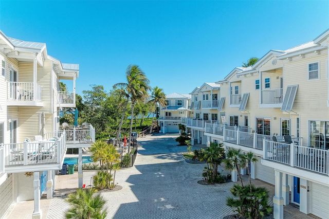 1469 GULF DRIVE N, Bradenton Beach, FL 34217