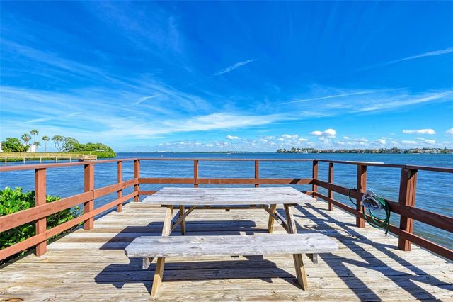 1469 GULF DRIVE N, Bradenton Beach, FL 34217