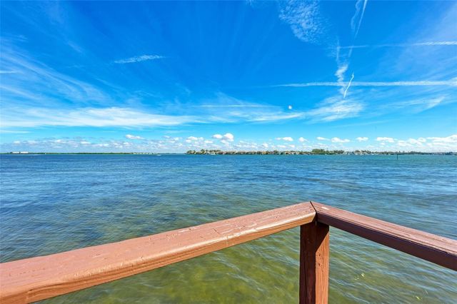 1469 GULF DRIVE N, Bradenton Beach, FL 34217