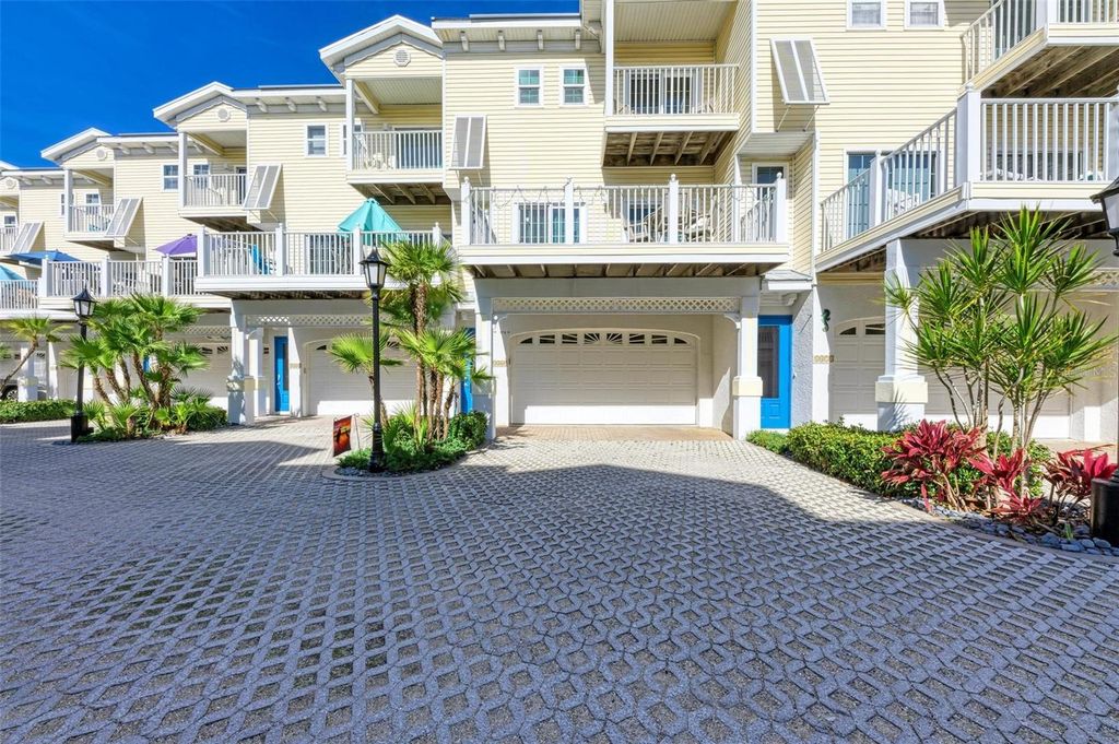1469 GULF DRIVE N, Bradenton Beach, FL 34217