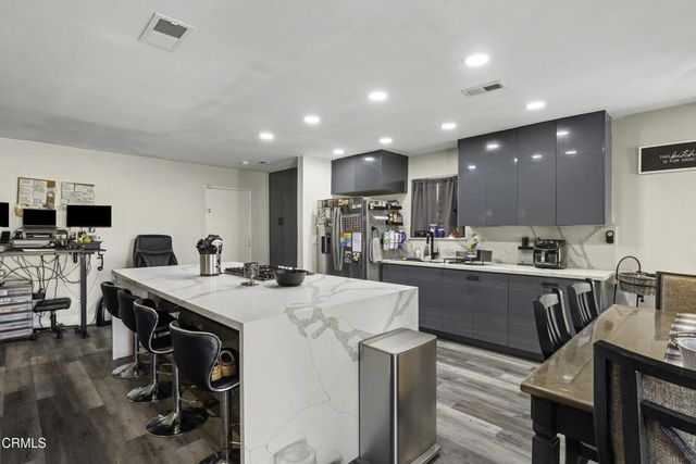 1716 Maurice Avenue, Bakersfield, CA 93304