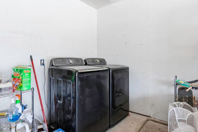 1716 Maurice Avenue, Bakersfield, CA 93304