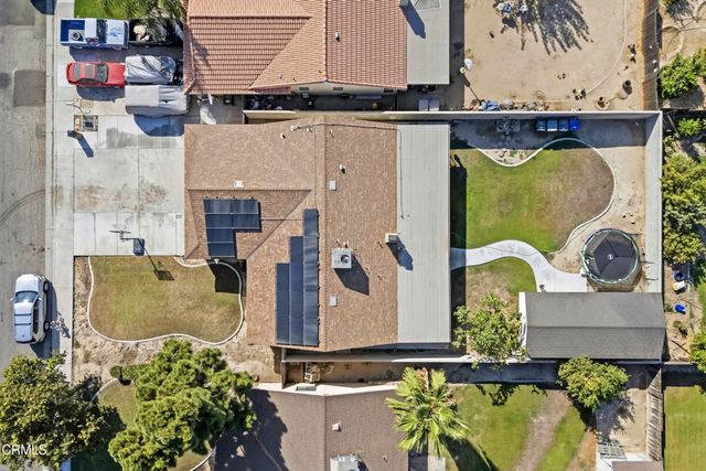1716 Maurice Avenue, Bakersfield, CA 93304