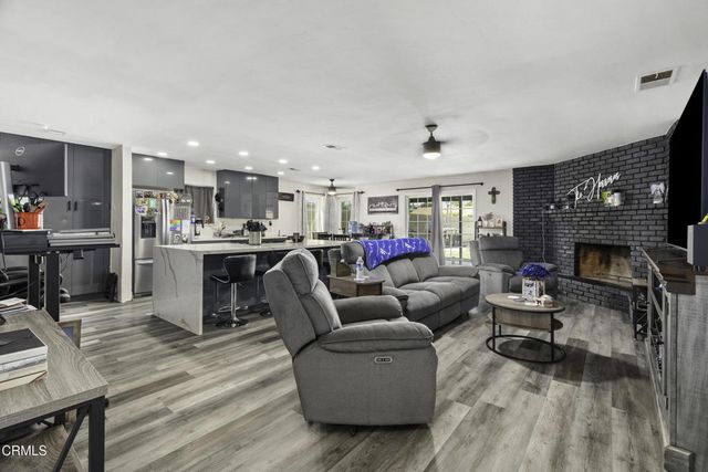 1716 Maurice Avenue, Bakersfield, CA 93304