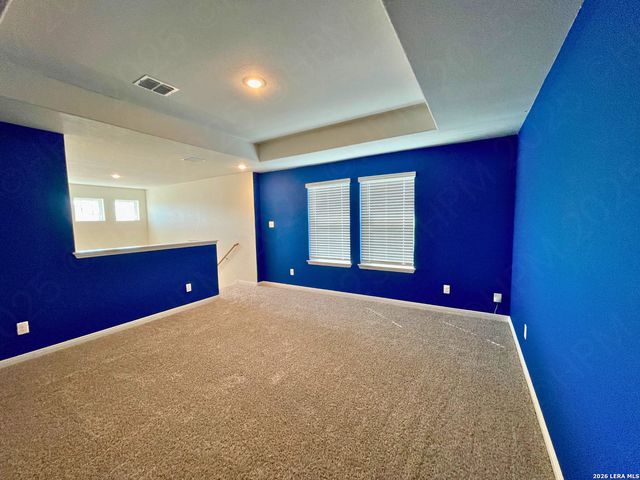 8563 Redhawk Loop, San Antonio, TX 78222