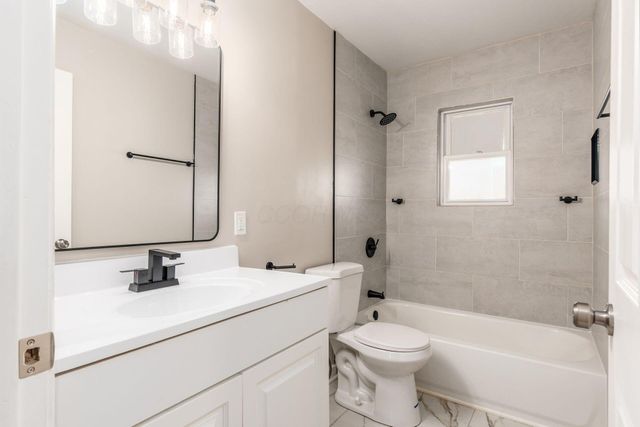 1340 Bronwyn Avenue, Columbus, OH 43204