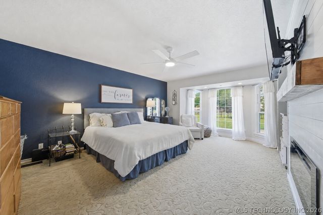 9215 E 156th Street N, Collinsville, OK 74021