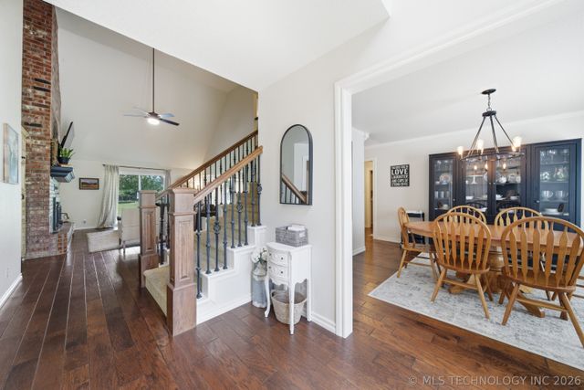 9215 E 156th Street N, Collinsville, OK 74021