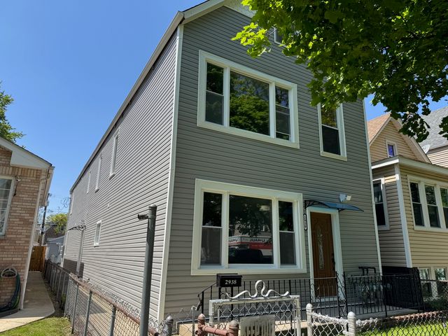 2938 S 48th Court, Cicero, IL 60804