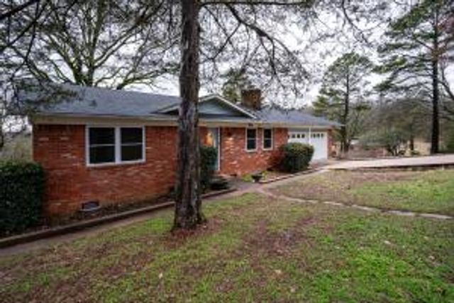 207 W 23rd Street, Russellville, AR 72801