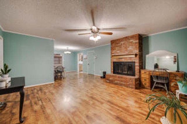 207 W 23rd Street, Russellville, AR 72801