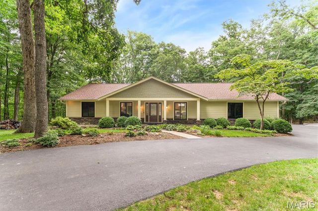 18347 Woodland Meadows Drive, Wildwood, MO 63038