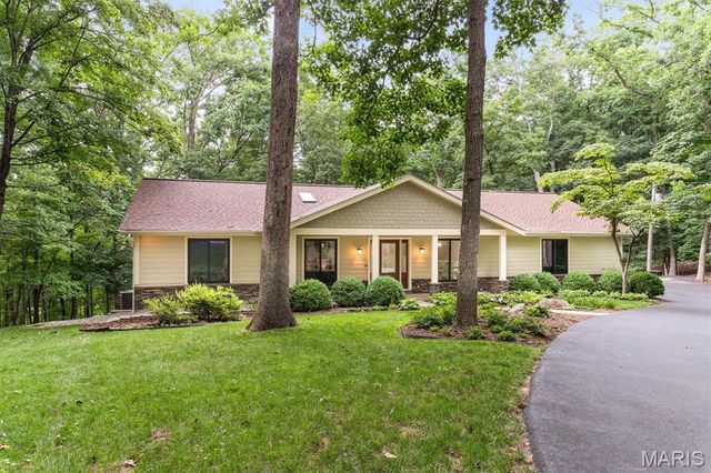 18347 Woodland Meadows Drive, Wildwood, MO 63038