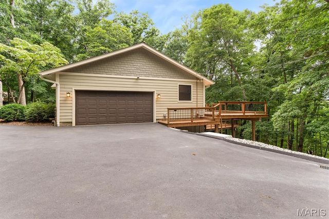 18347 Woodland Meadows Drive, Wildwood, MO 63038