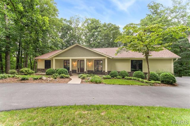 18347 Woodland Meadows Drive, Wildwood, MO 63038