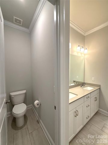 11218 Cobb Creek Court, Charlotte, NC 28277