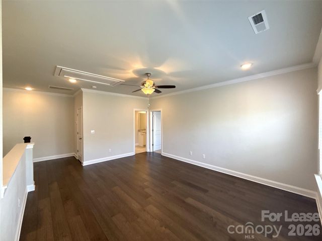11218 Cobb Creek Court, Charlotte, NC 28277