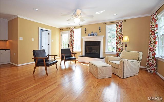 51 Webster Acres, Webster Groves, MO 63119
