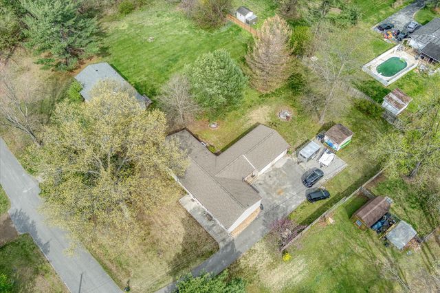 3382 Norfolk Dr, Cookeville, TN 38506