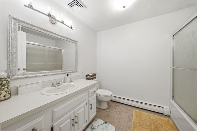 21 Monisa Kay Dr, Plymouth, MA 02360