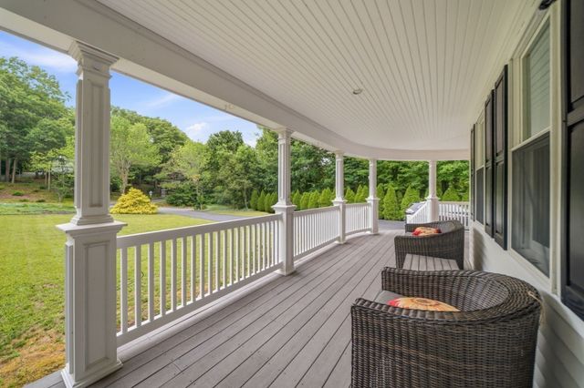 21 Monisa Kay Dr, Plymouth, MA 02360