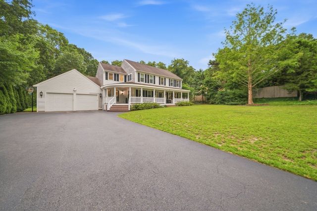 21 Monisa Kay Dr, Plymouth, MA 02360