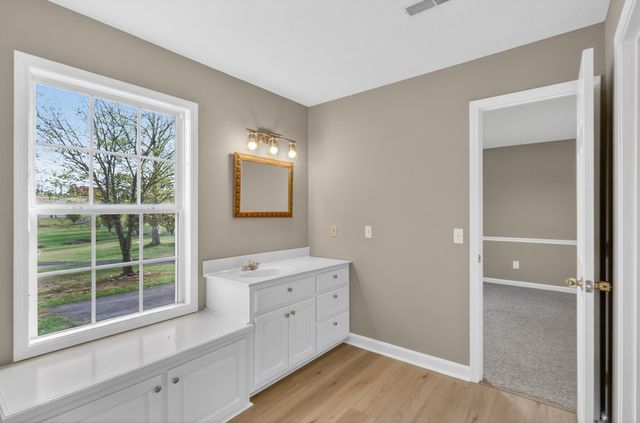 4721 Highway 52, E, Lafayette, TN 37083