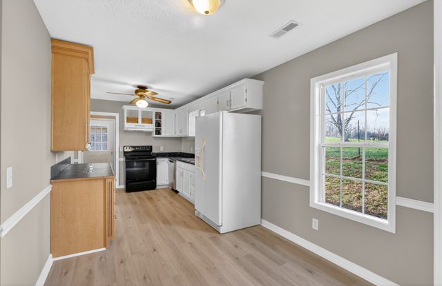 4721 Highway 52, E, Lafayette, TN 37083