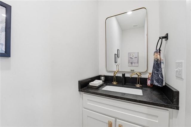 9702 NW 75th Street, Weatherby Lake, MO 64152