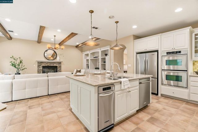 5325 Pembroke Way, San Ramon, CA 94582