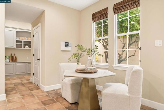 5325 Pembroke Way, San Ramon, CA 94582