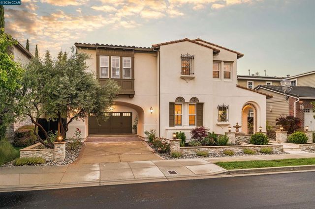 5325 Pembroke Way, San Ramon, CA 94582