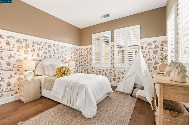 5325 Pembroke Way, San Ramon, CA 94582