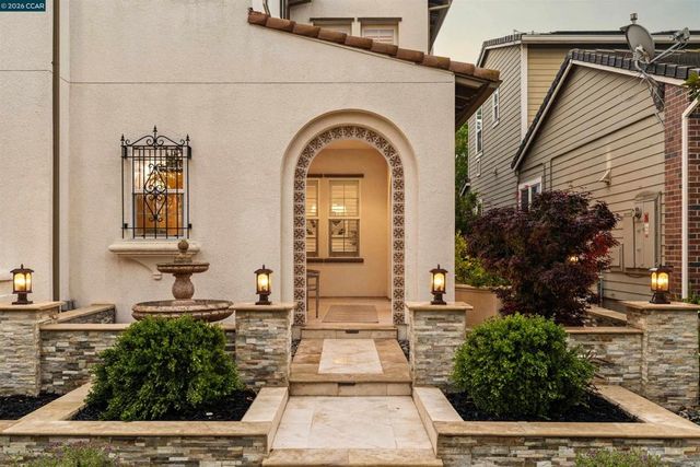 5325 Pembroke Way, San Ramon, CA 94582