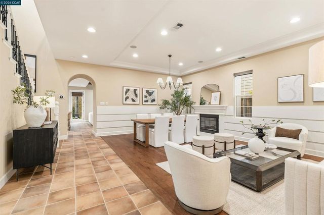 5325 Pembroke Way, San Ramon, CA 94582
