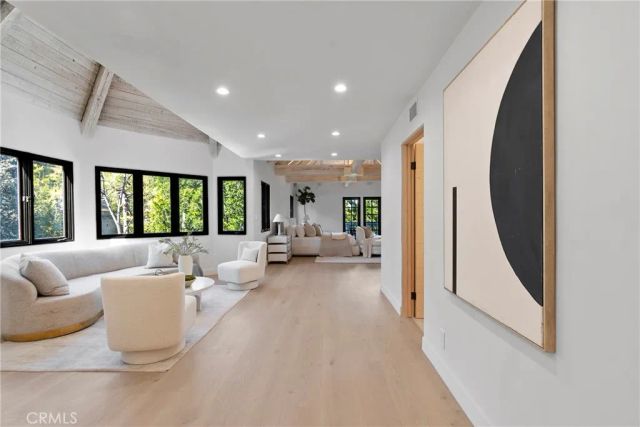 4437 Balboa, Encino, CA 91316