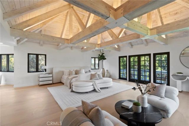 4437 Balboa, Encino, CA 91316