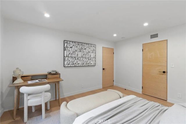 4437 Balboa, Encino, CA 91316