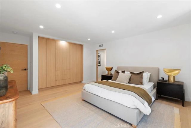 4437 Balboa, Encino, CA 91316