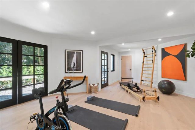 4437 Balboa, Encino, CA 91316