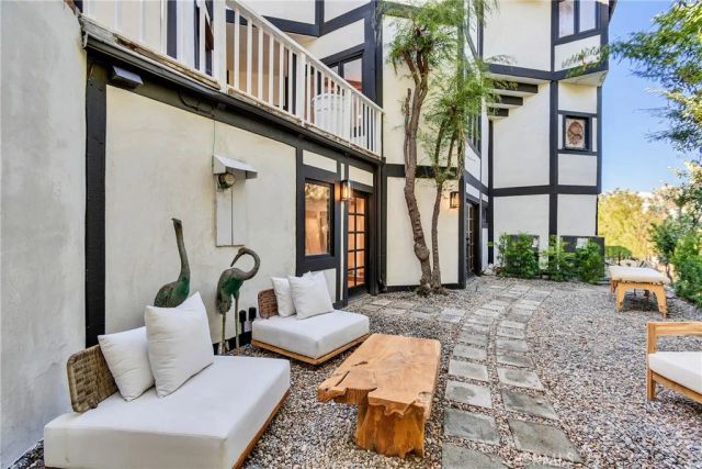 4437 Balboa, Encino, CA 91316