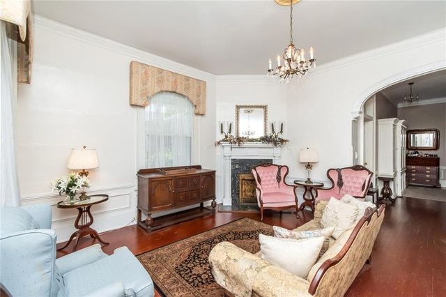 1323 Dauphin Street, Mobile, AL 36604