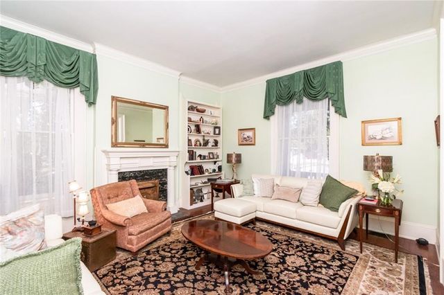 1323 Dauphin Street, Mobile, AL 36604