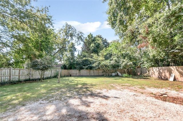 1323 Dauphin Street, Mobile, AL 36604