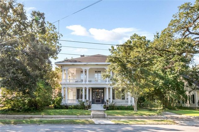 1323 Dauphin Street, Mobile, AL 36604