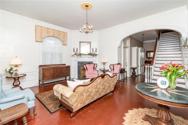 1323 Dauphin Street, Mobile, AL 36604