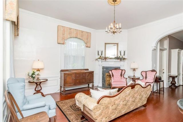 1323 Dauphin Street, Mobile, AL 36604