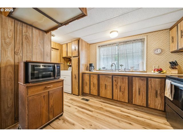 6900 Sw 195TH Ave 171, Beaverton, OR 97007