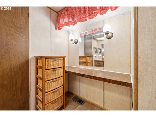 6900 Sw 195TH Ave 171, Beaverton, OR 97007