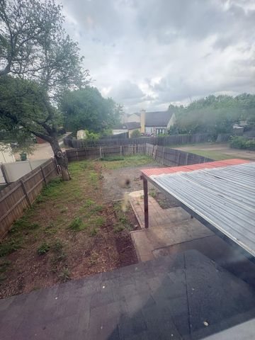 320 W Williams Street, Cedar Hill, TX 75104